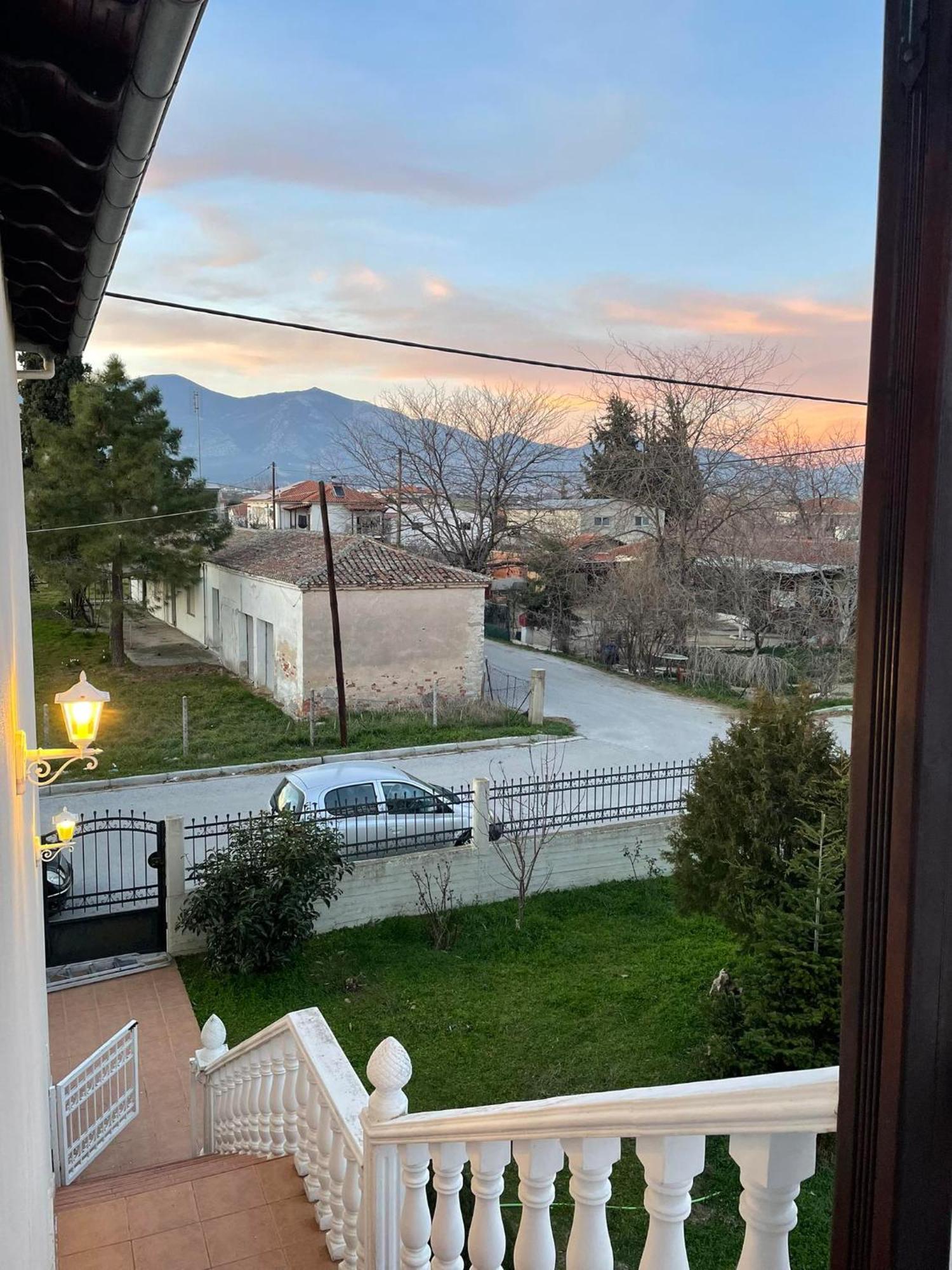 クサンチAthina'S Houseアパートメント エクステリア 写真