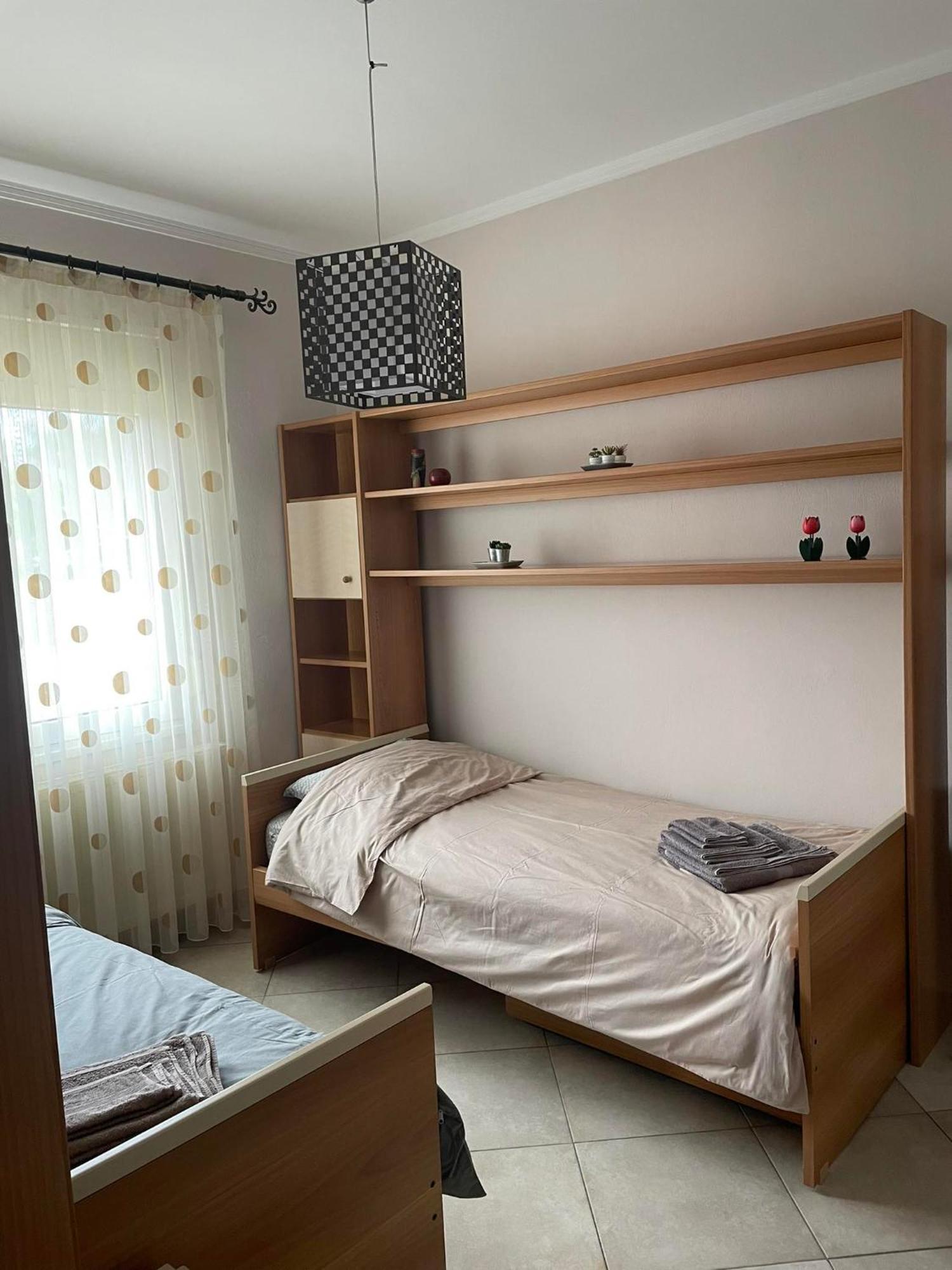 クサンチAthina'S Houseアパートメント エクステリア 写真